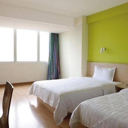 7Days Inn Guangzhou Kecun Branch Екстер'єр фото